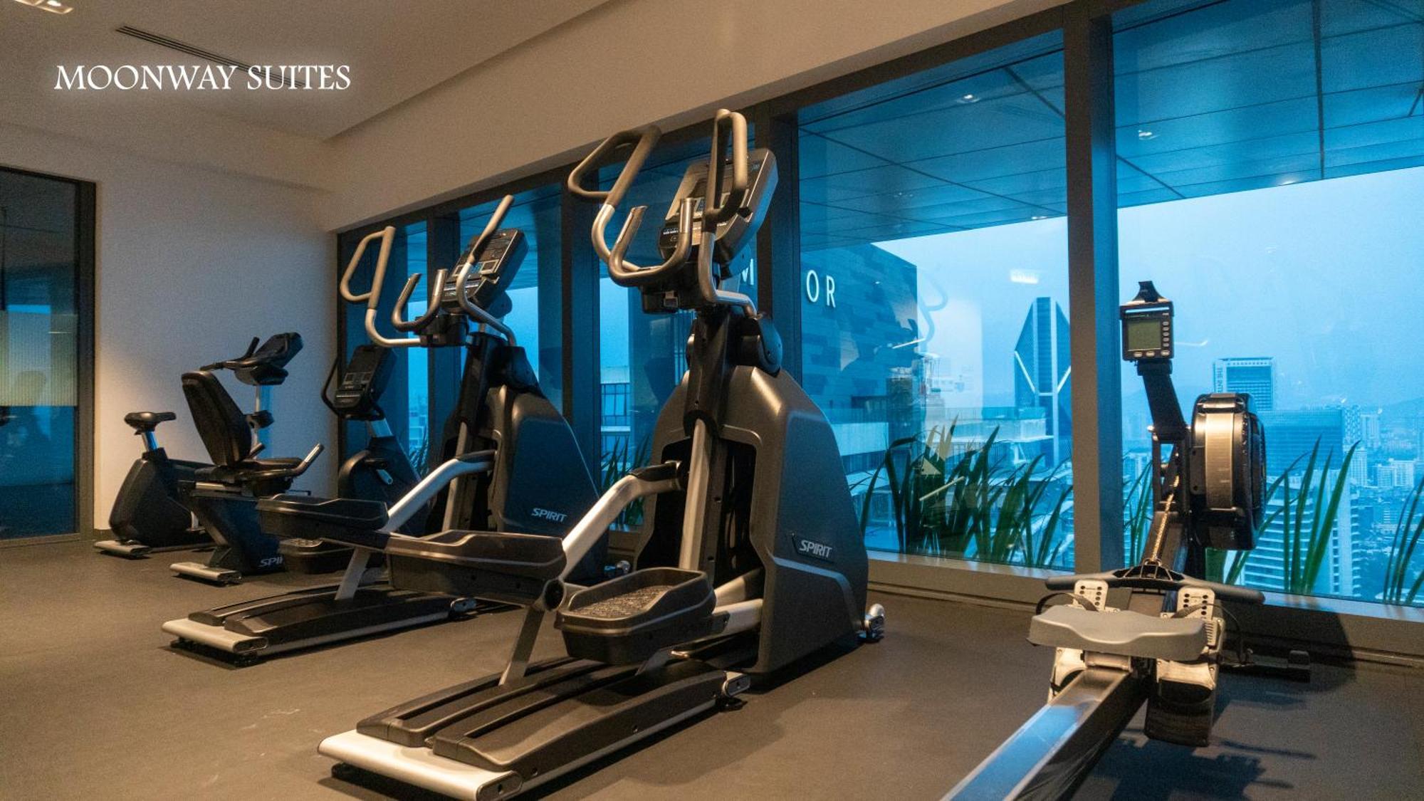 Moonway Suites At Eaton Klcc กัวลาลัมเปอร์ ภายนอก รูปภาพ