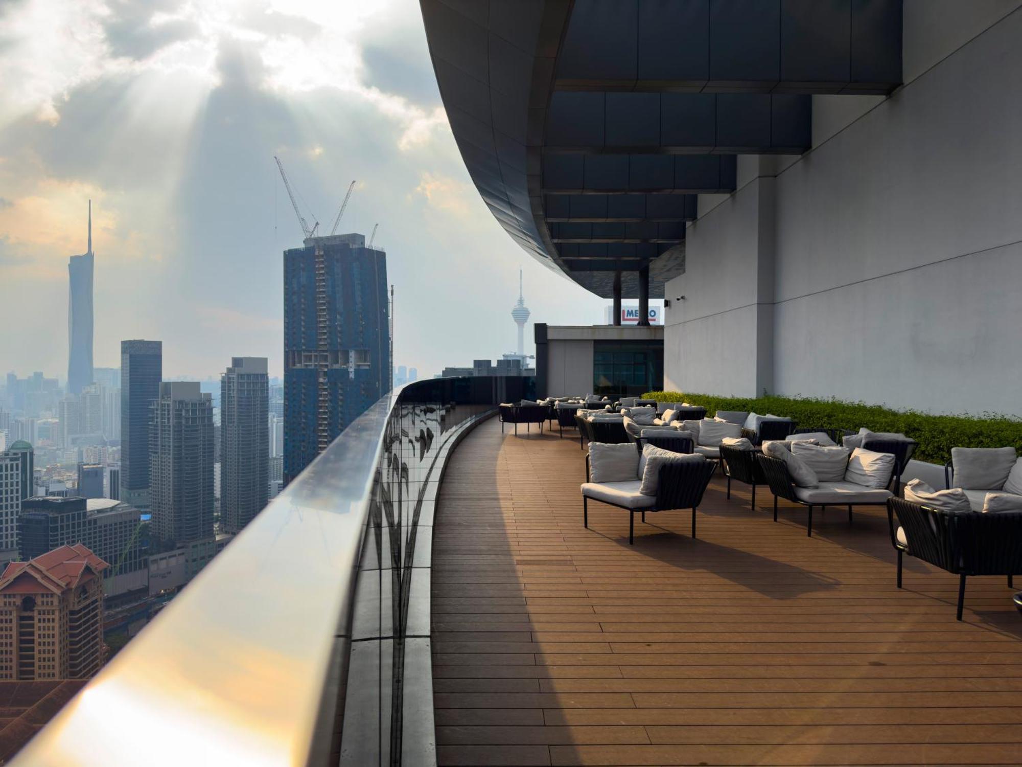 Moonway Suites At Eaton Klcc กัวลาลัมเปอร์ ภายนอก รูปภาพ